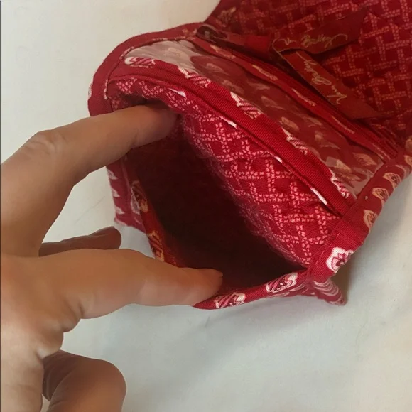 Vera Bradley Red Bandana Quilted Wallet - Picture 8 of 9